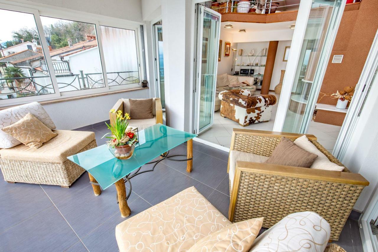 Luxury Penthouse Prestige Near The Sea Leilighet Opatija Eksteriør bilde